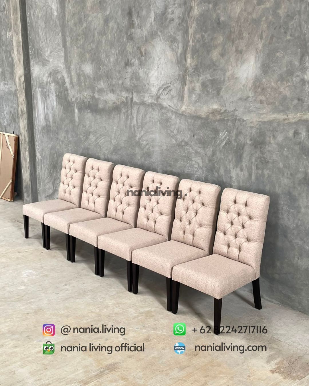 Minimalist Fabric Dining Chairs With Buttons (2)