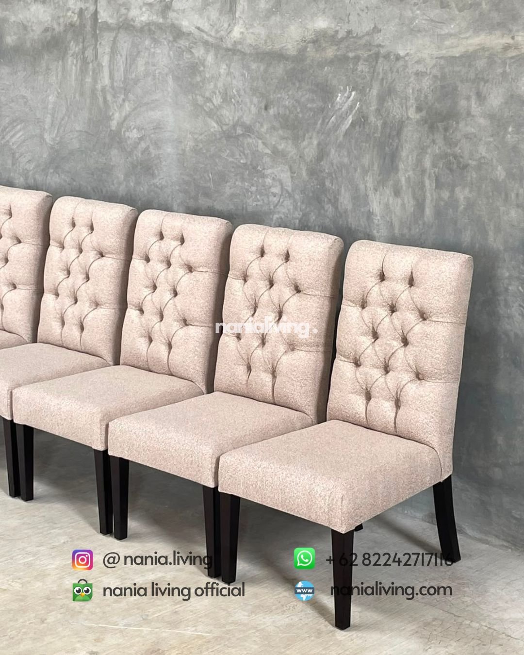Minimalist Fabric Dining Chairs With Buttons (4)