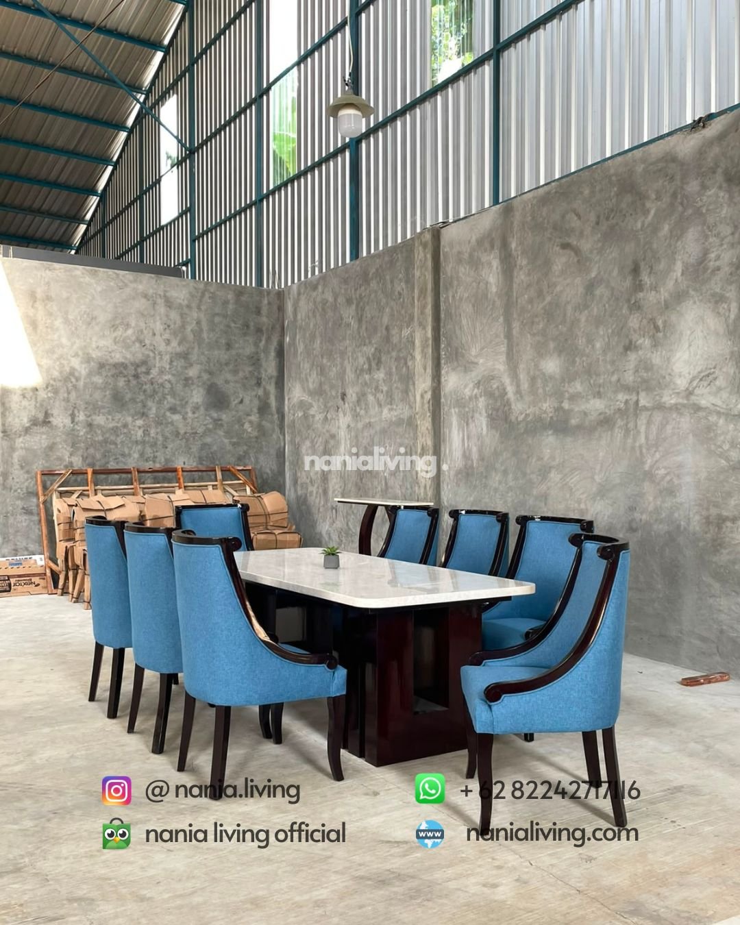 Stella marble dining table with 8 blue spiral-patterned chairs (3)