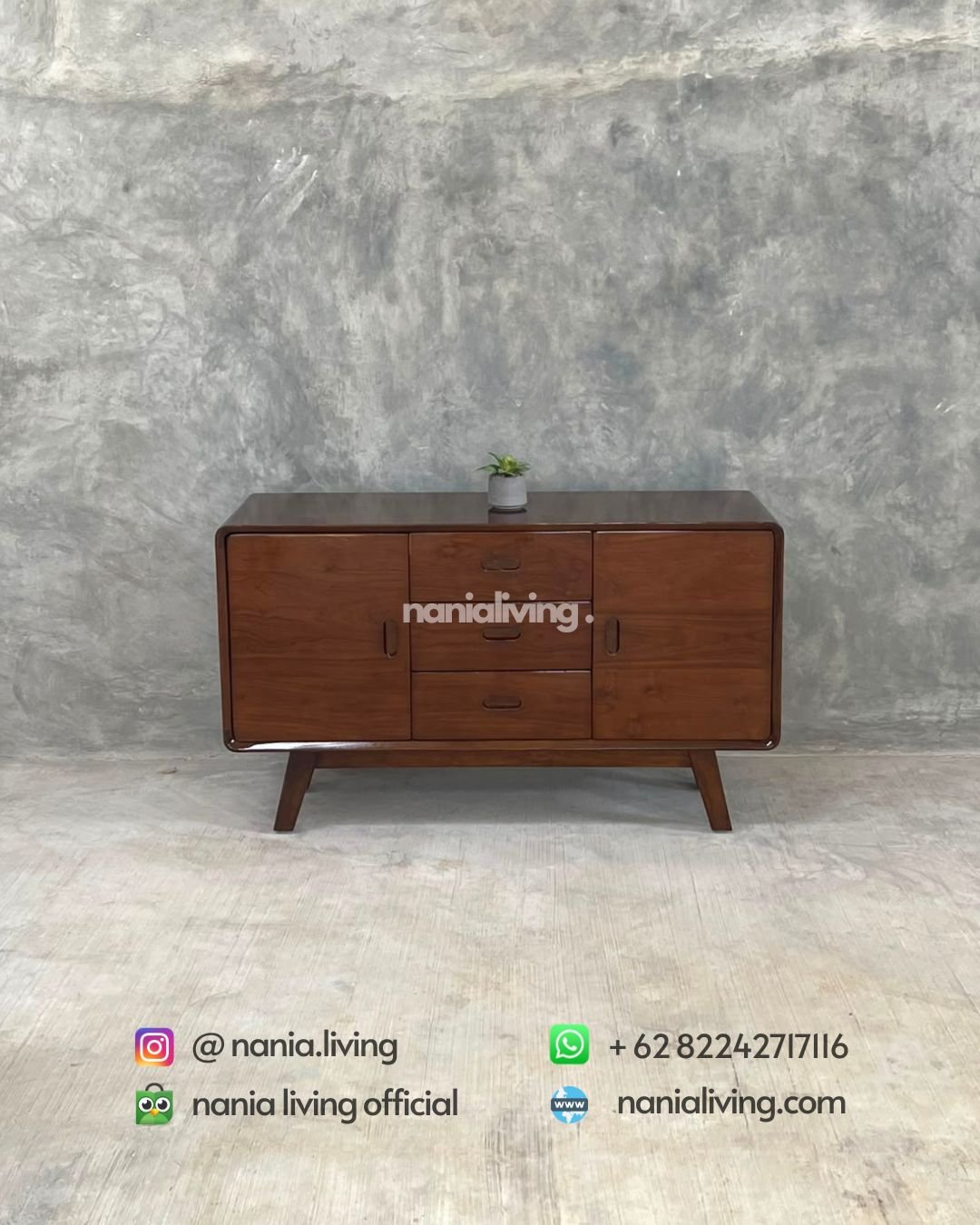 minimalist retro TV cabinet in light walnut (1)