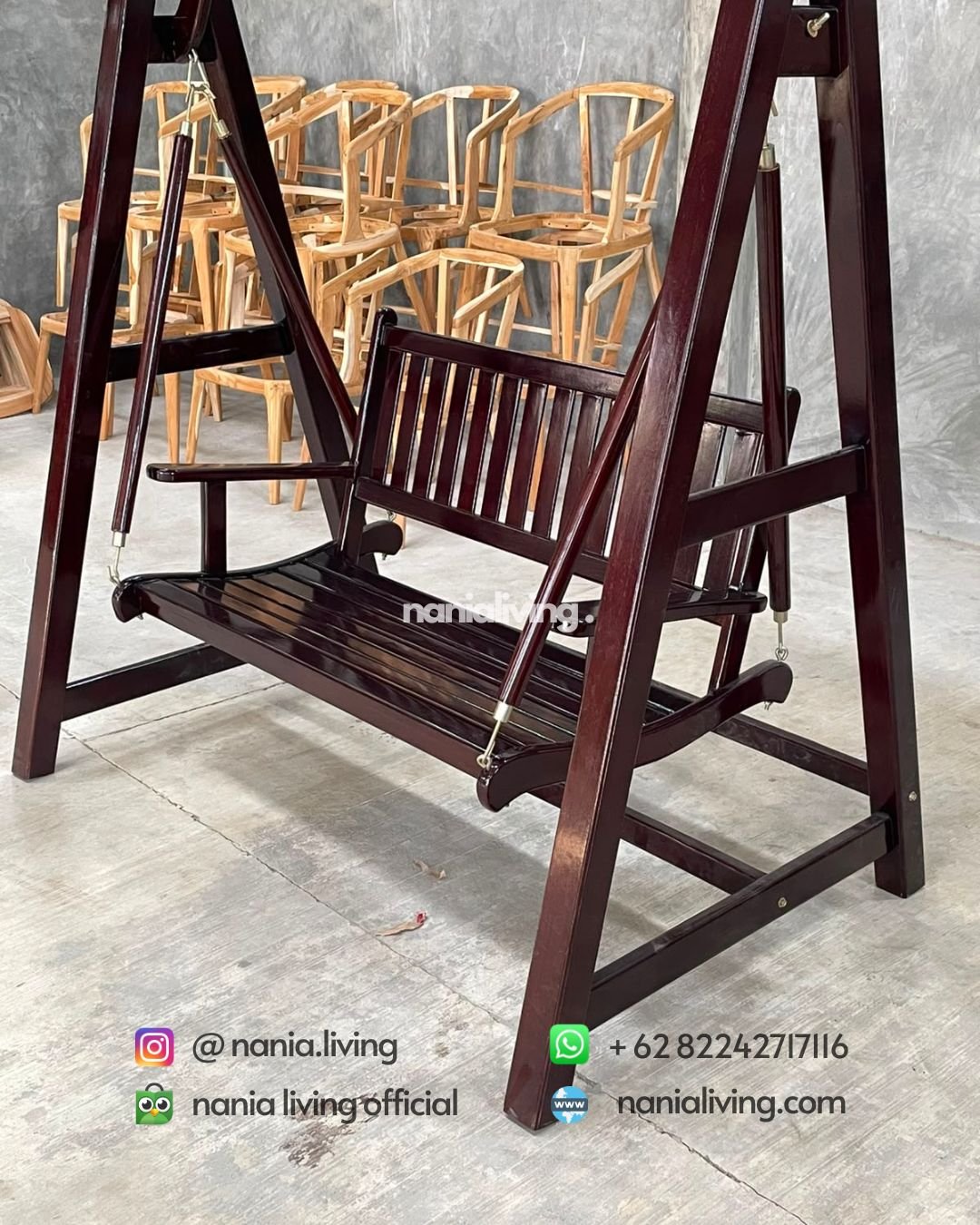 outdoor teak swing bench in walnut finish (4)