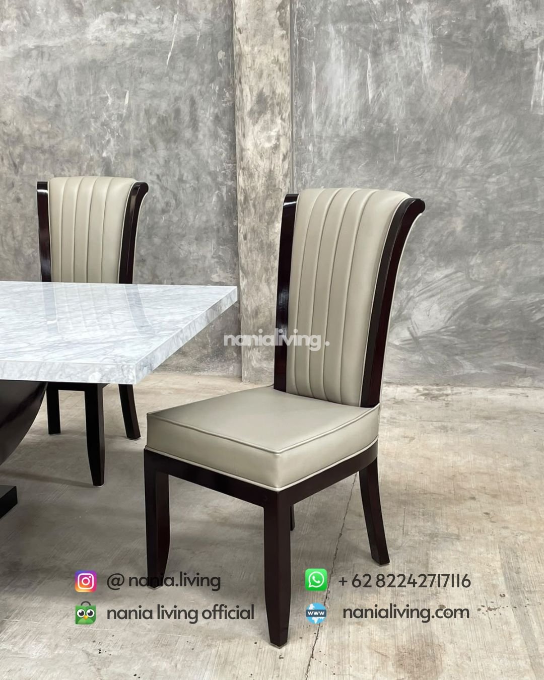Carara Marble Dining Table With 6 Chairs (3)