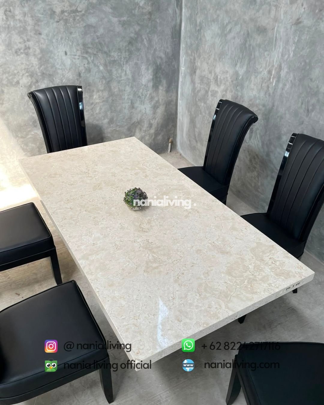 Marble Dining Table With 6 Black Striped Chairs (4)