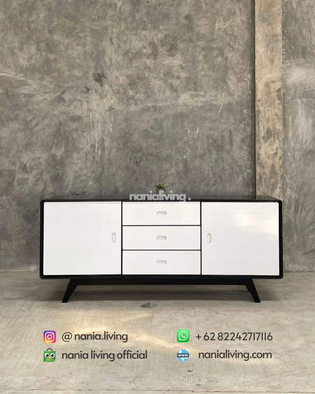Minimalist Retro Teak Tv Cabinet With 4 Drawers (1)