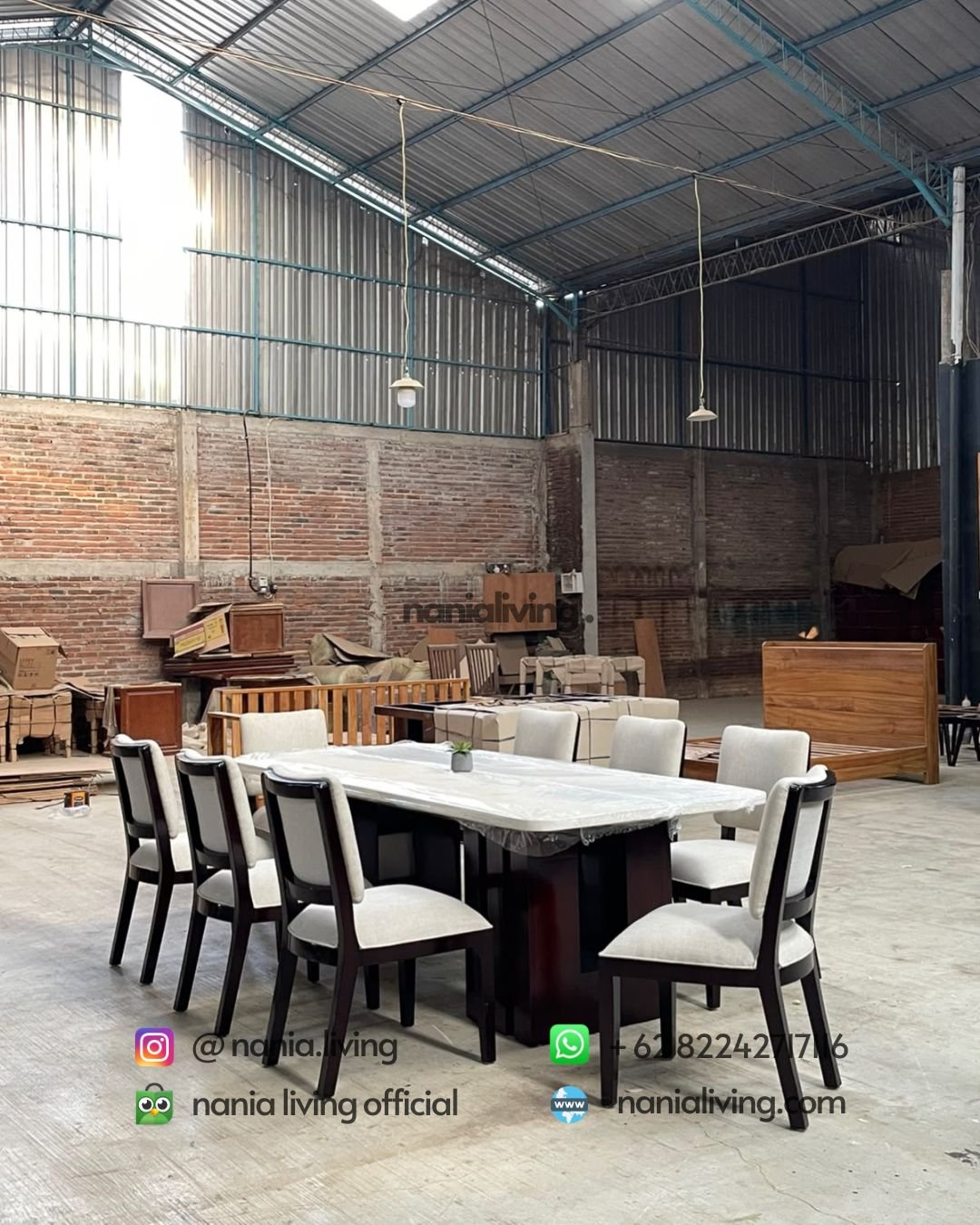 Modern Café-style Teak And Marble Dining Table With 8 Chairs (2)