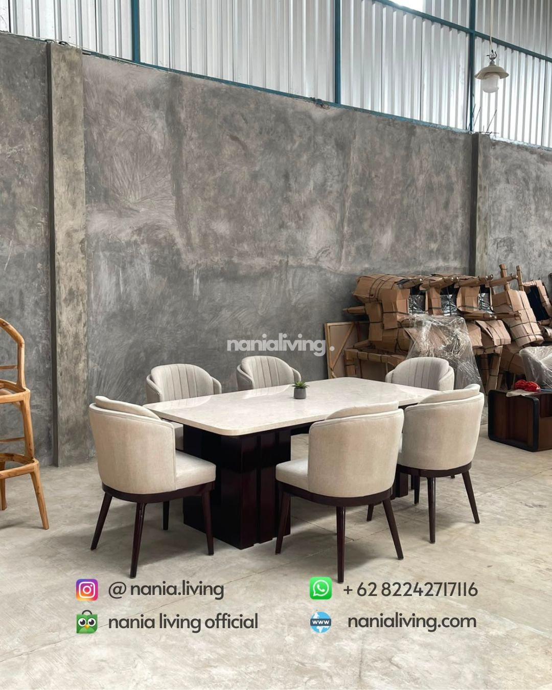 Saint Helena Marble Dining Table With 6 Modern Dining Chairs (1)