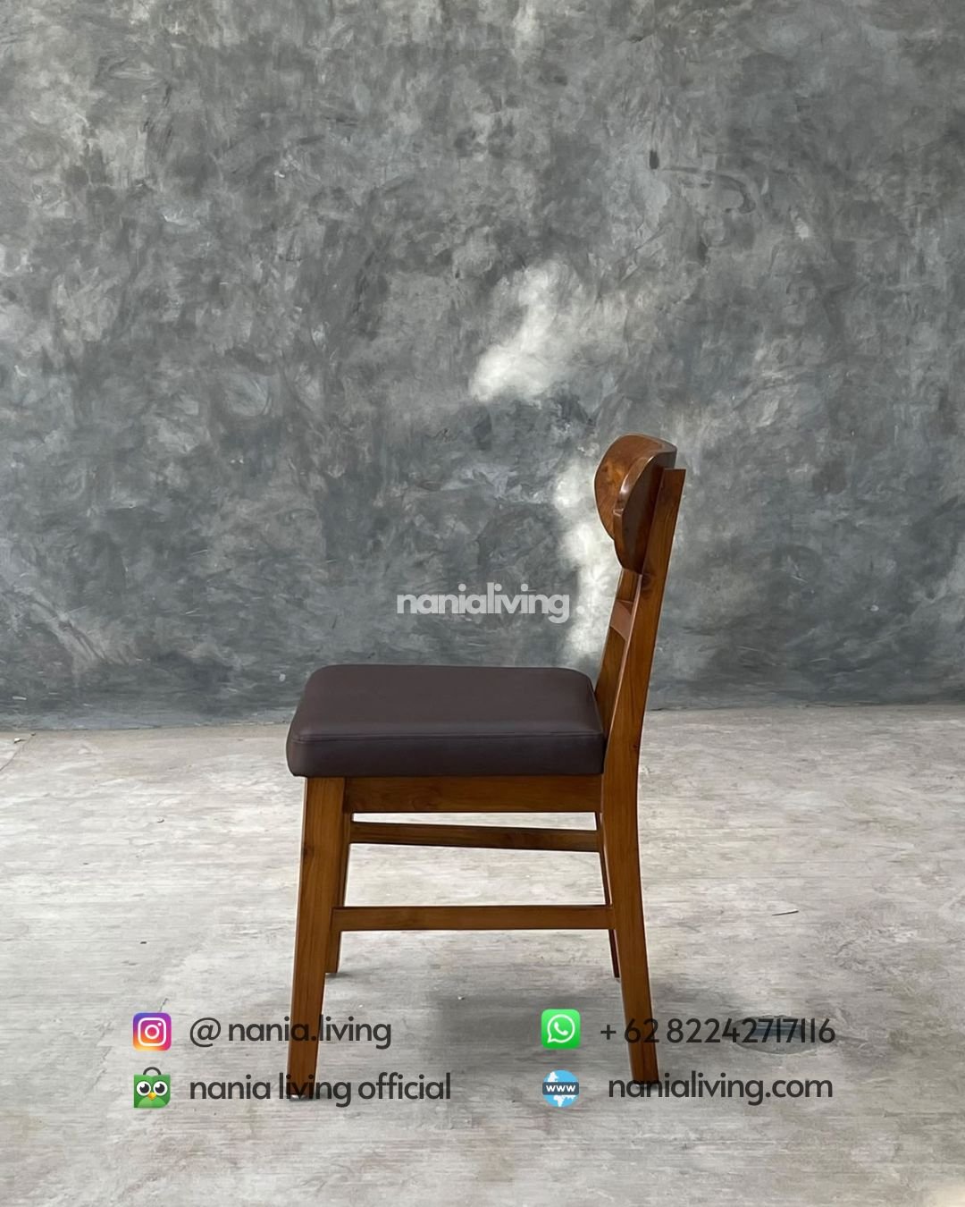 Teak Cafe Chairs With Padding (3)
