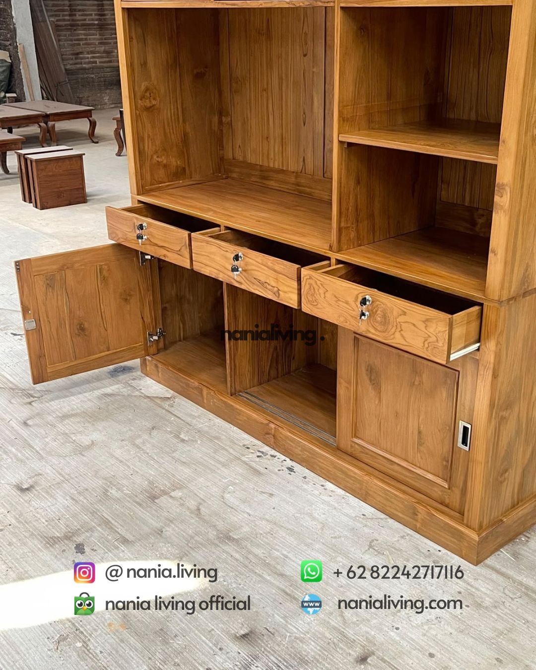 Minimalist Teak Tv Sideboard With Sliding Doors (3)