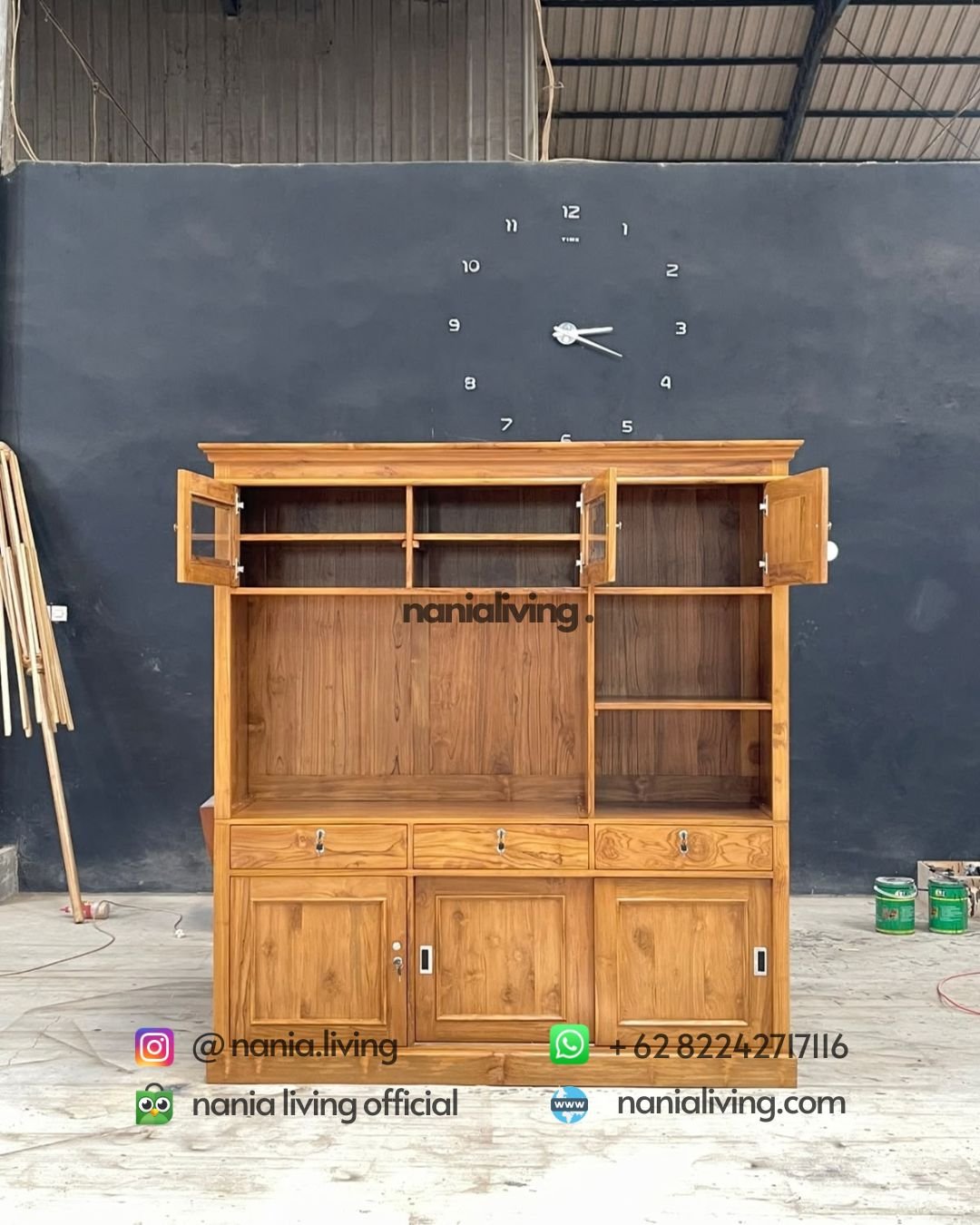 Minimalist Teak Tv Sideboard With Sliding Doors (4)