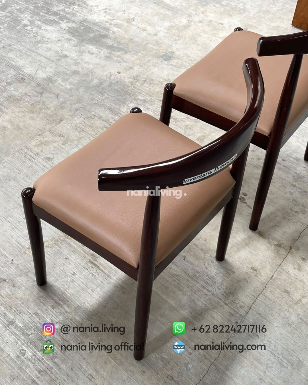 Padded Dining Chair With A Horn-shaped Backrest (3)