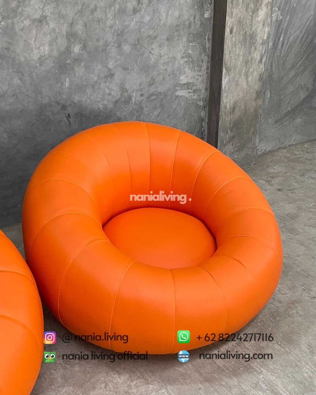 Single-seater Sofa With An Orange Floral Pattern (3)